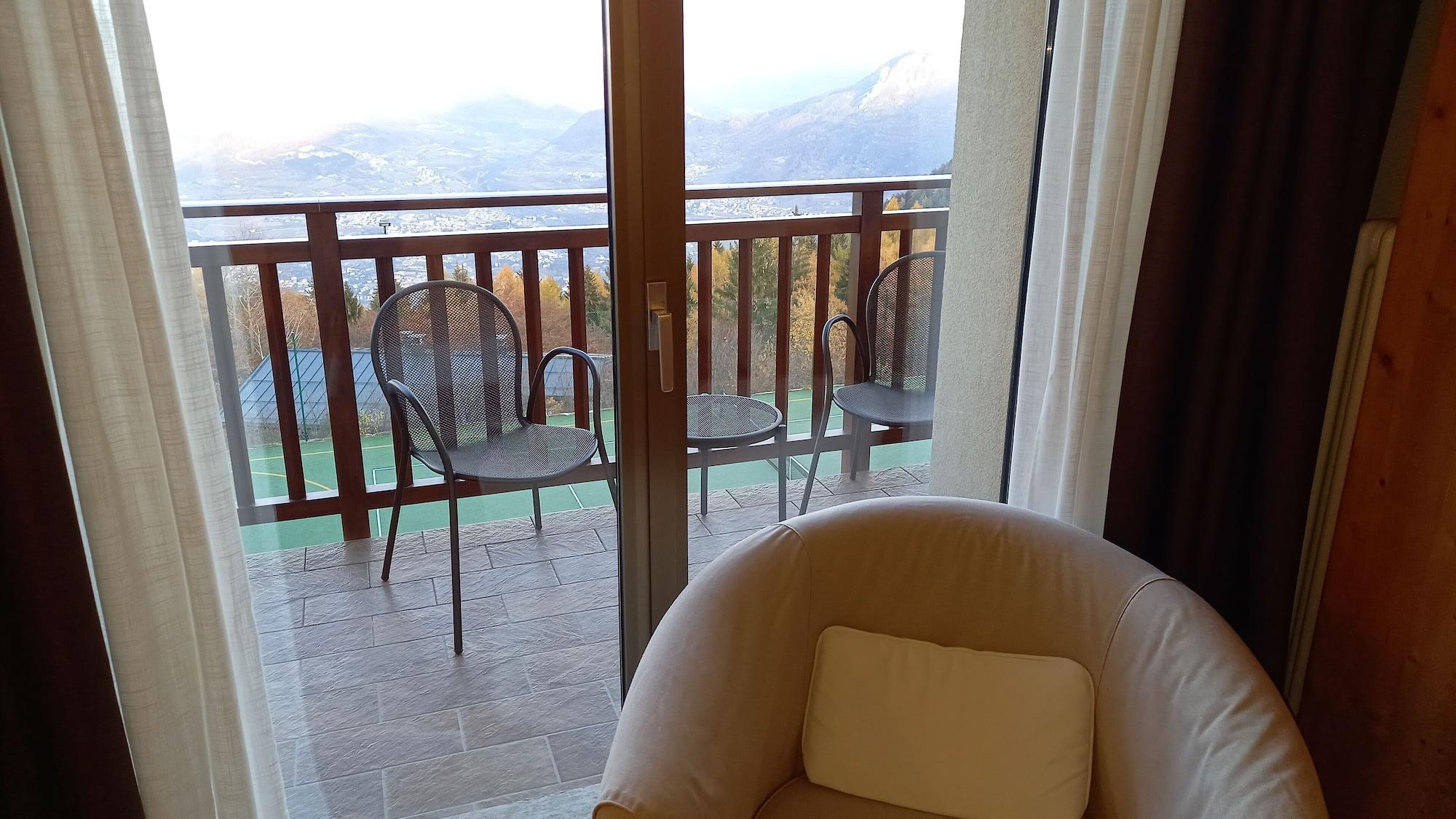 邦多纳山脉酒店 Vaneze 外观 照片